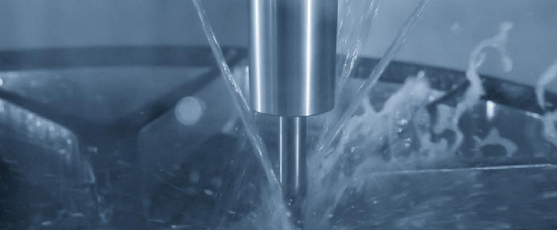 一知名军工企业处理其不锈钢罐车